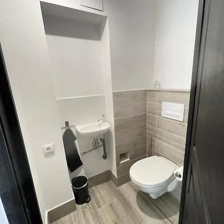 Charmante Avec Piscine Dans Les Canaux * Empuriabrava
