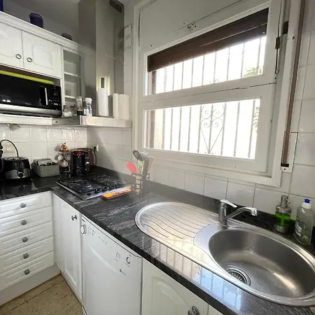 Charmante Avec Piscine Dans Les Canaux * Empuriabrava