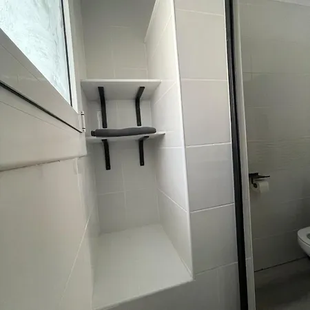 Charmante Avec Piscine Dans Les Canaux *